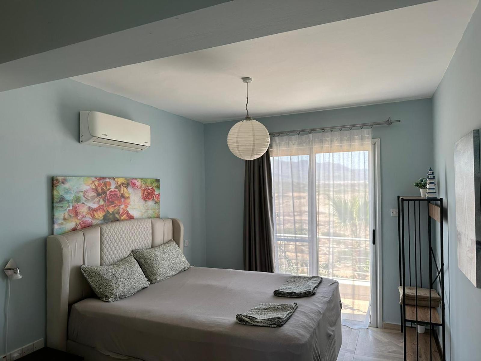 Дом отдыха Beachfront Penthouse With Beautiful View In North Cyprus